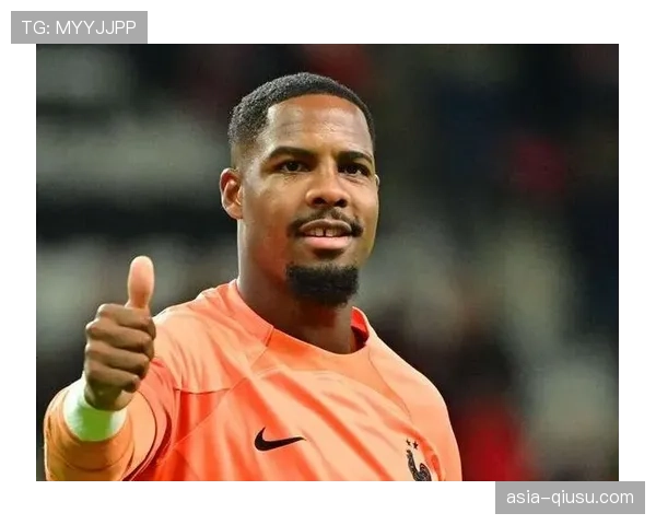 传闻:巴黎圣日耳曼将AC米兰门将迈尼昂列为夏窗头号目标